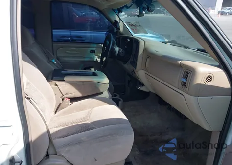 2003 Chevrolet Tahoe Ls z USA, uszkodzony, nr VIN 1GNEC13V93J162726